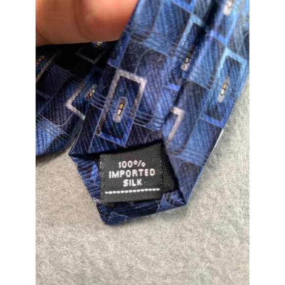 Mens Arrow Blue Geo pattern Silk Necktie Tie - Picture 4 of 5